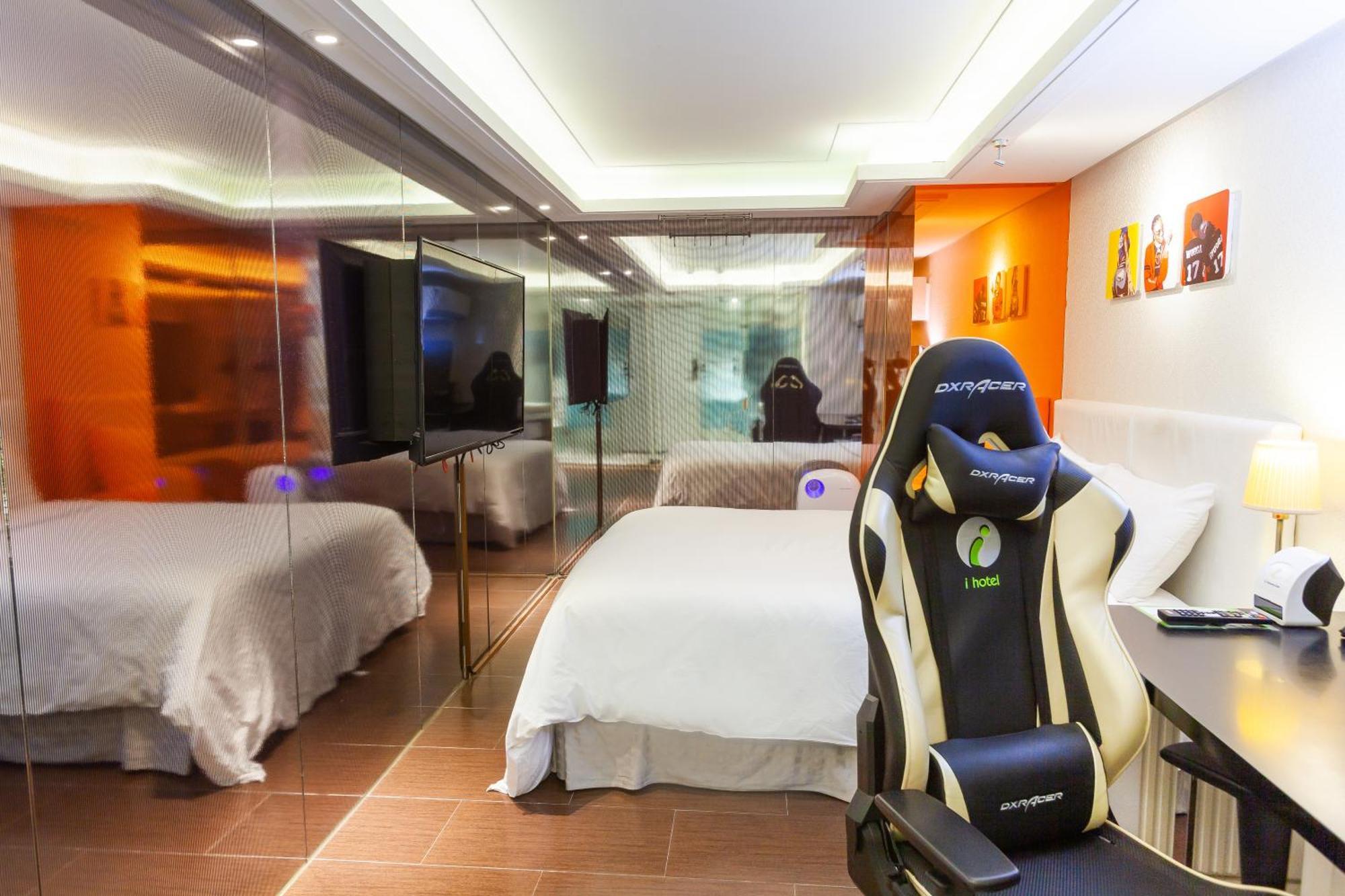 ไอ โฮเต็ล Hotel เถาหยวน ภายนอก รูปภาพ