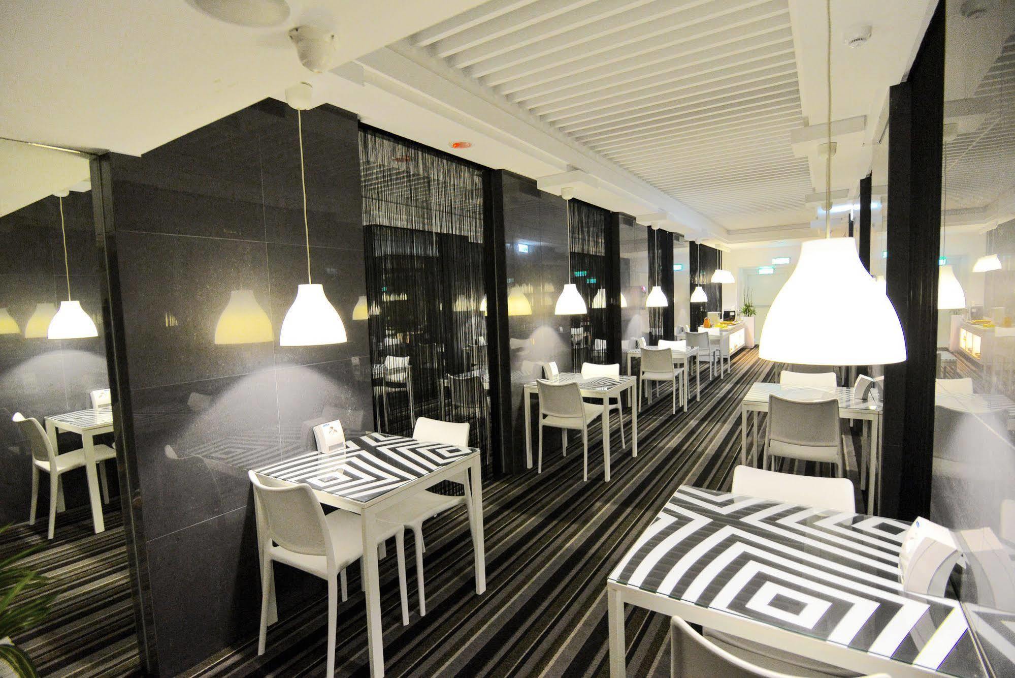 ไอ โฮเต็ล Hotel เถาหยวน ภายนอก รูปภาพ