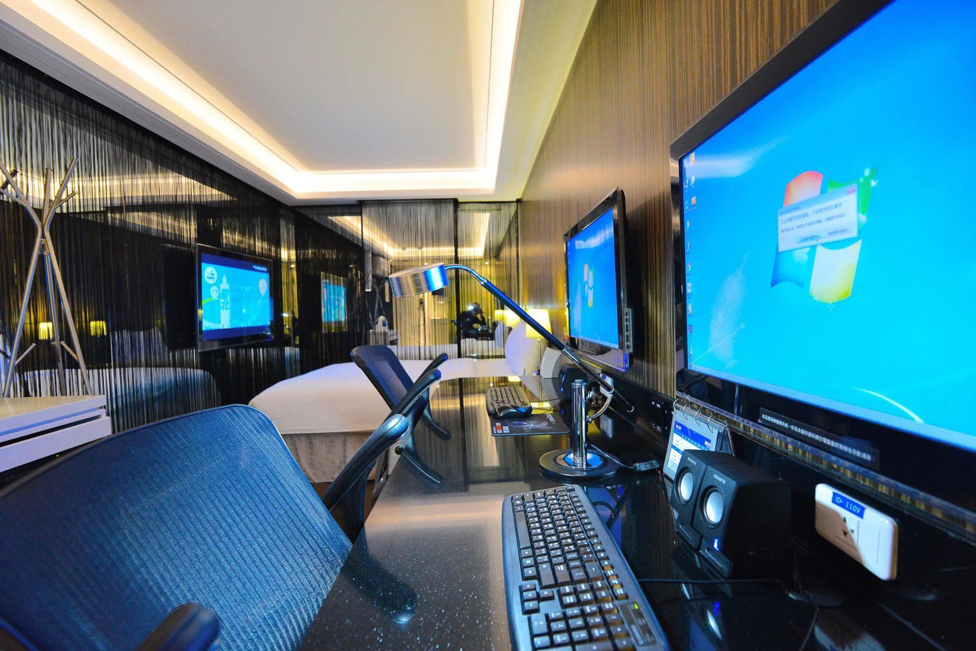 ไอ โฮเต็ล Hotel เถาหยวน ภายนอก รูปภาพ